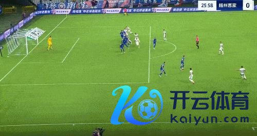 中超：申花6-1大捷梅州客家 吴曦梅开二度助球队取四轮首胜